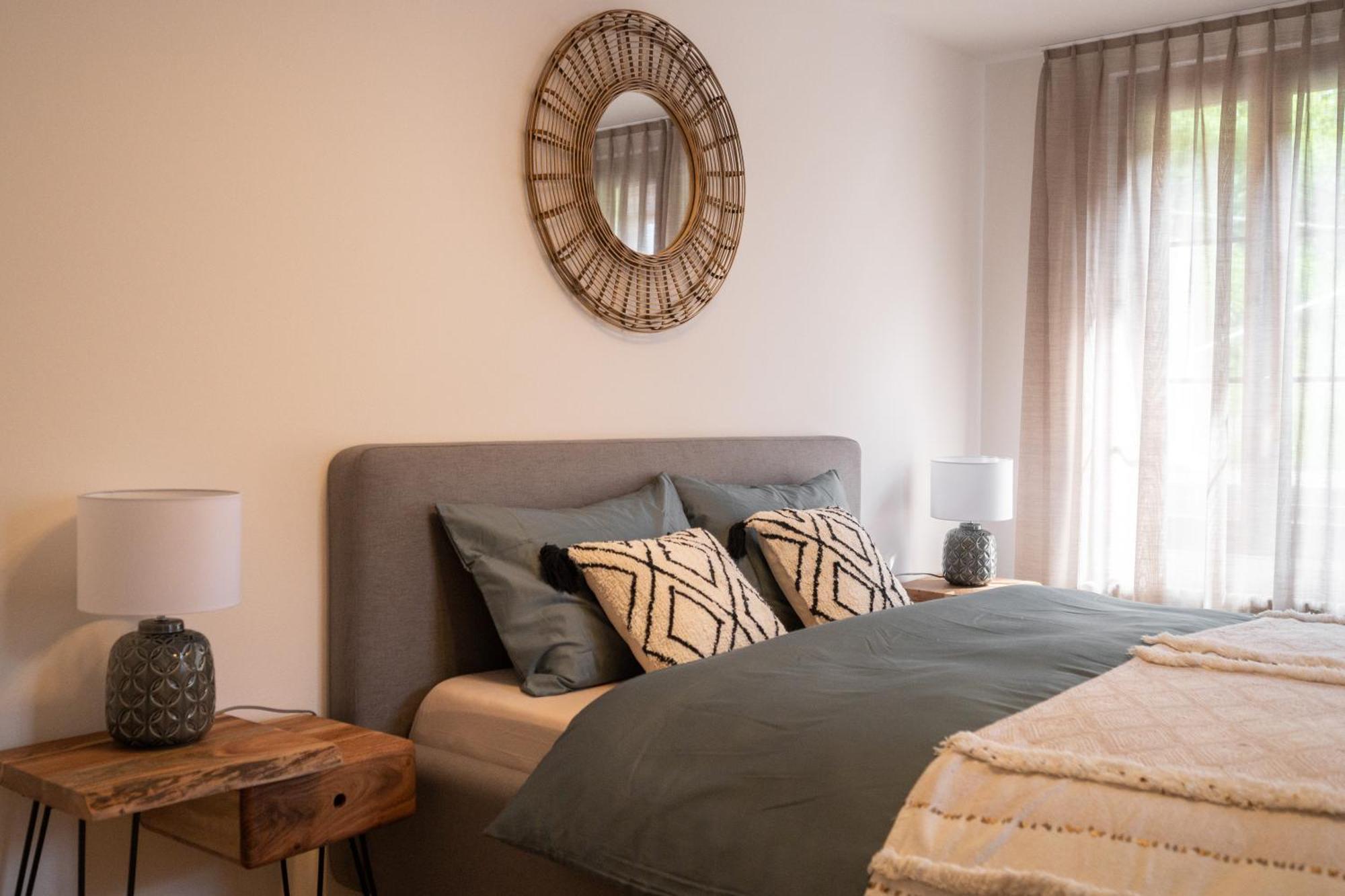 Bijou Side - Mit Seesicht Und Privatstrand Apartment