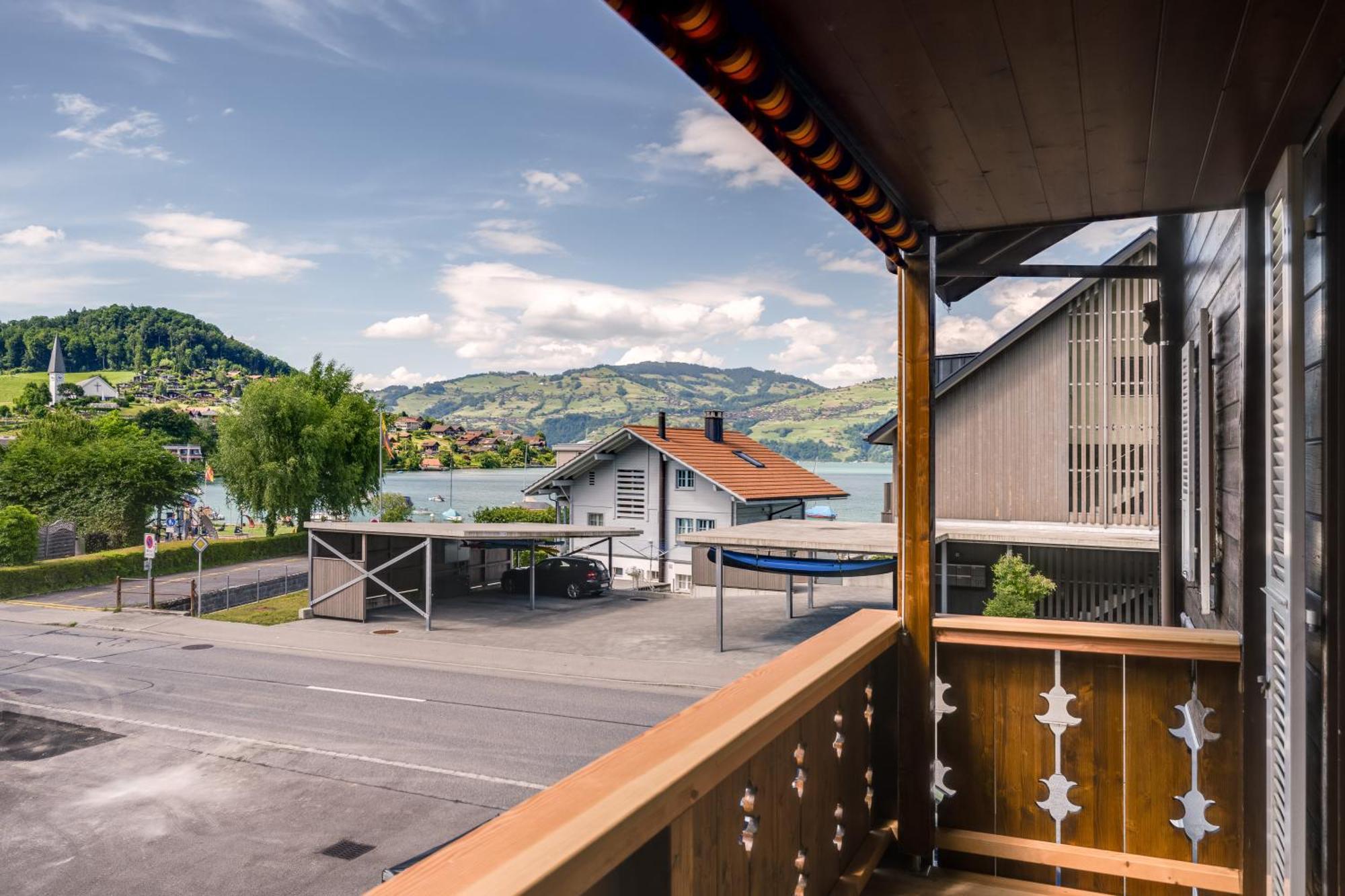 Bijou Side - Mit Seesicht Und Privatstrand Apartment Faulensee