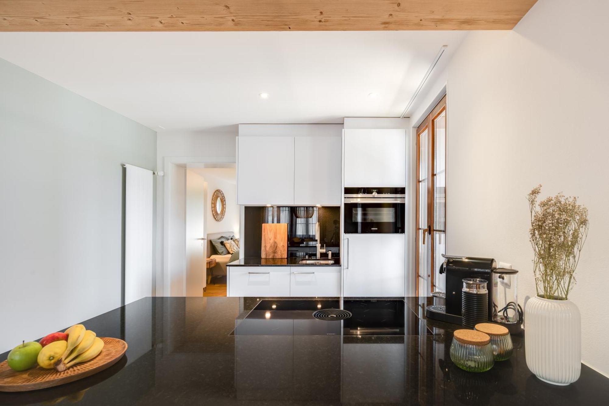 Bijou Side - Mit Seesicht Und Privatstrand Appartement Faulensee