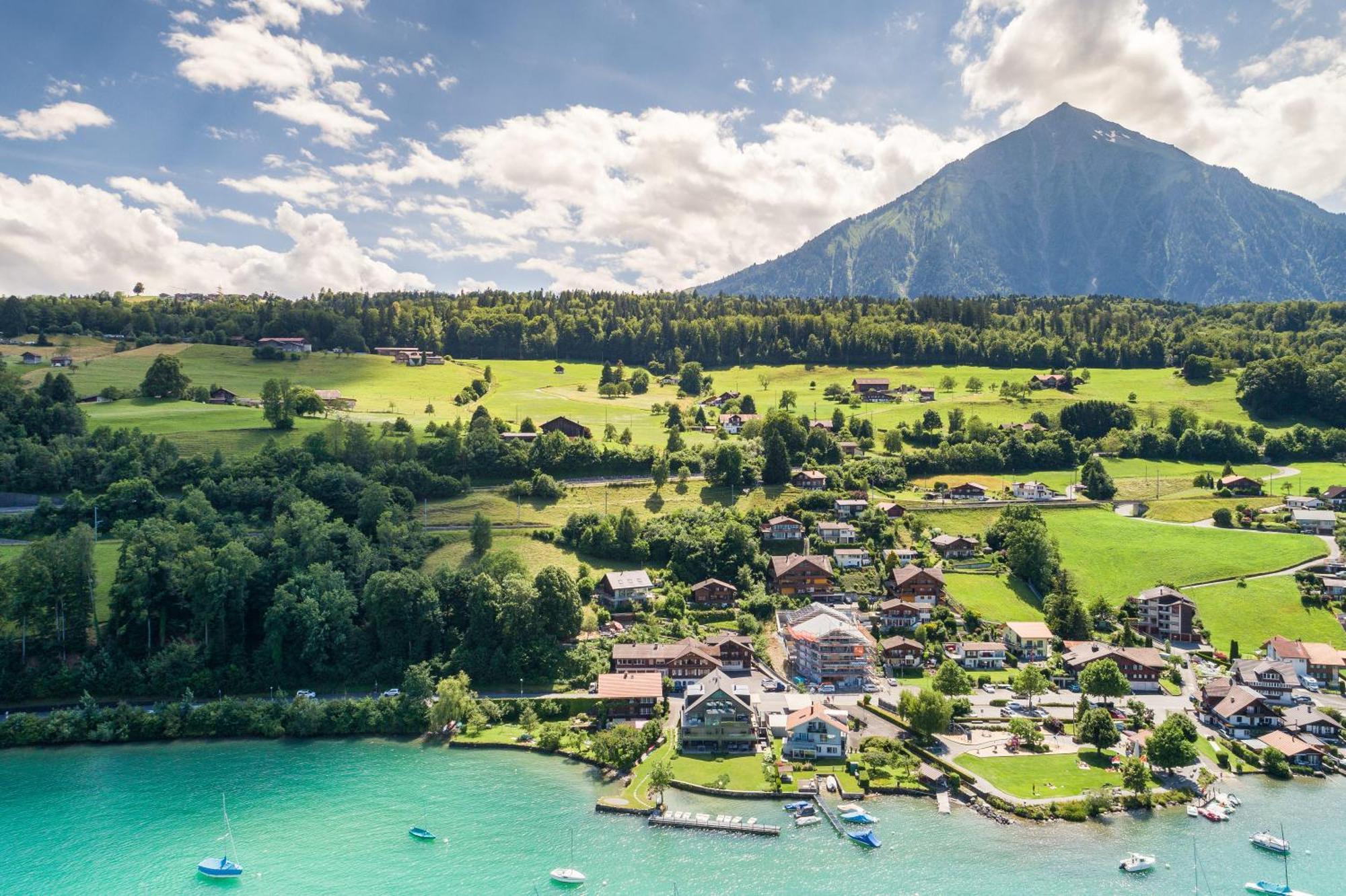 Appartement Bijou Side - Mit Seesicht Und Privatstrand Faulensee